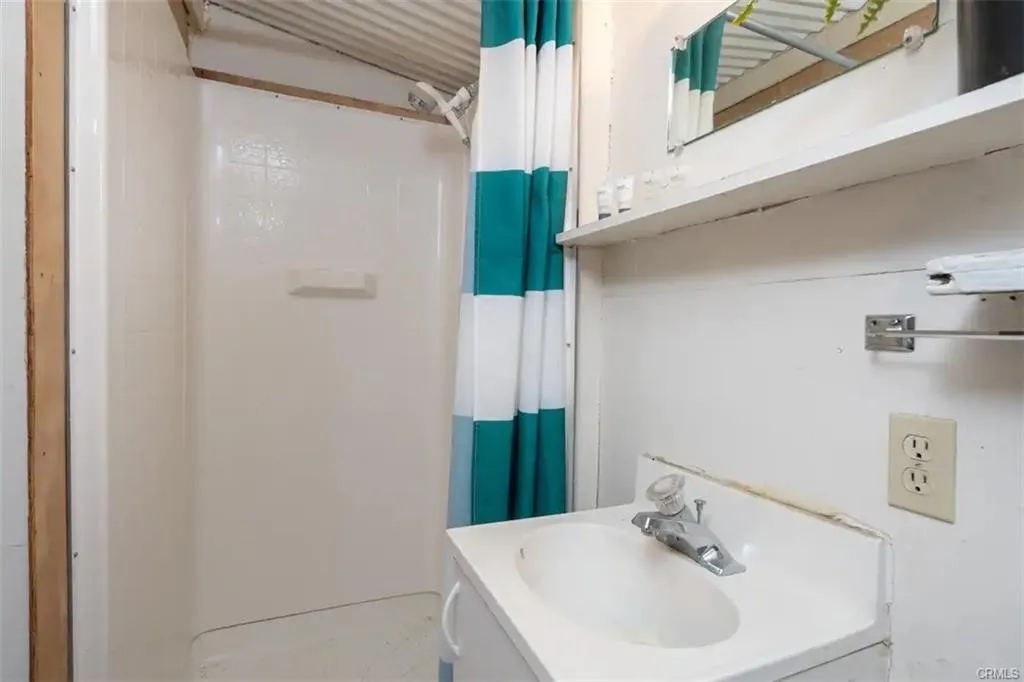 Additional image 48 of 38797 Highway 41, Oakhurst, CA 93644