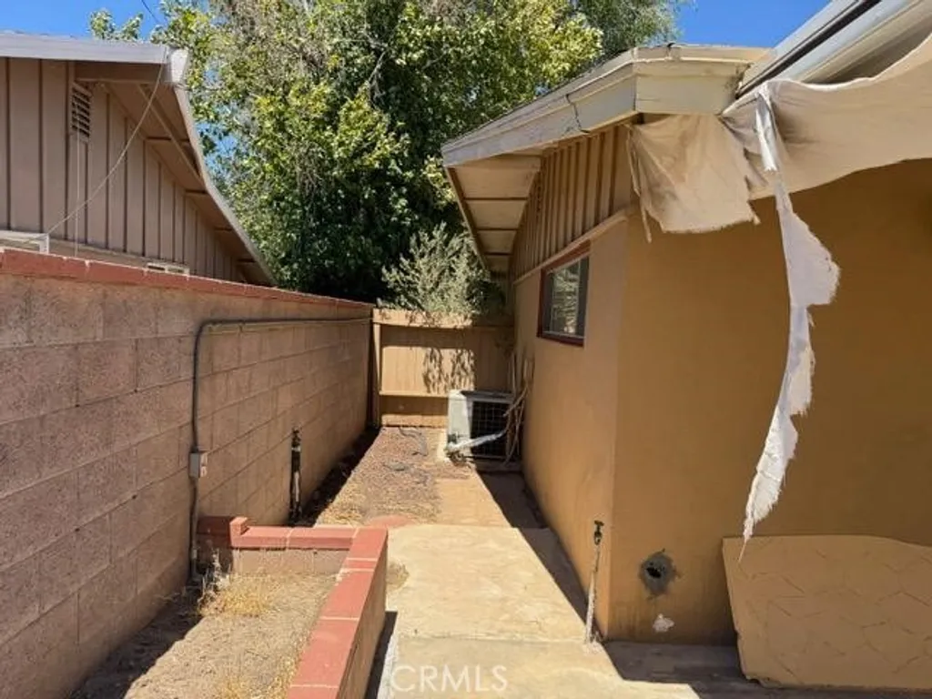 Additional image 16 of 1118 E Avenue J3, Lancaster, CA 93535