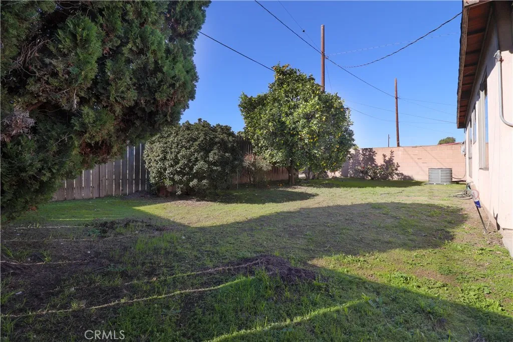 Additional image 45 of 20119 Galway Ave, Carson, CA 90746