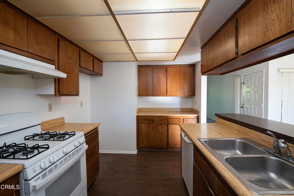 Additional image 4 of 307 Oakwood Street, Ventura, CA 93001