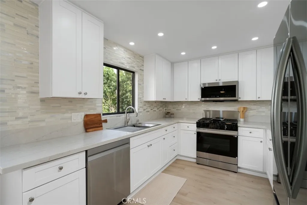 Additional image 75 of 4218 Troost Unit 20, Studio City, CA 91604