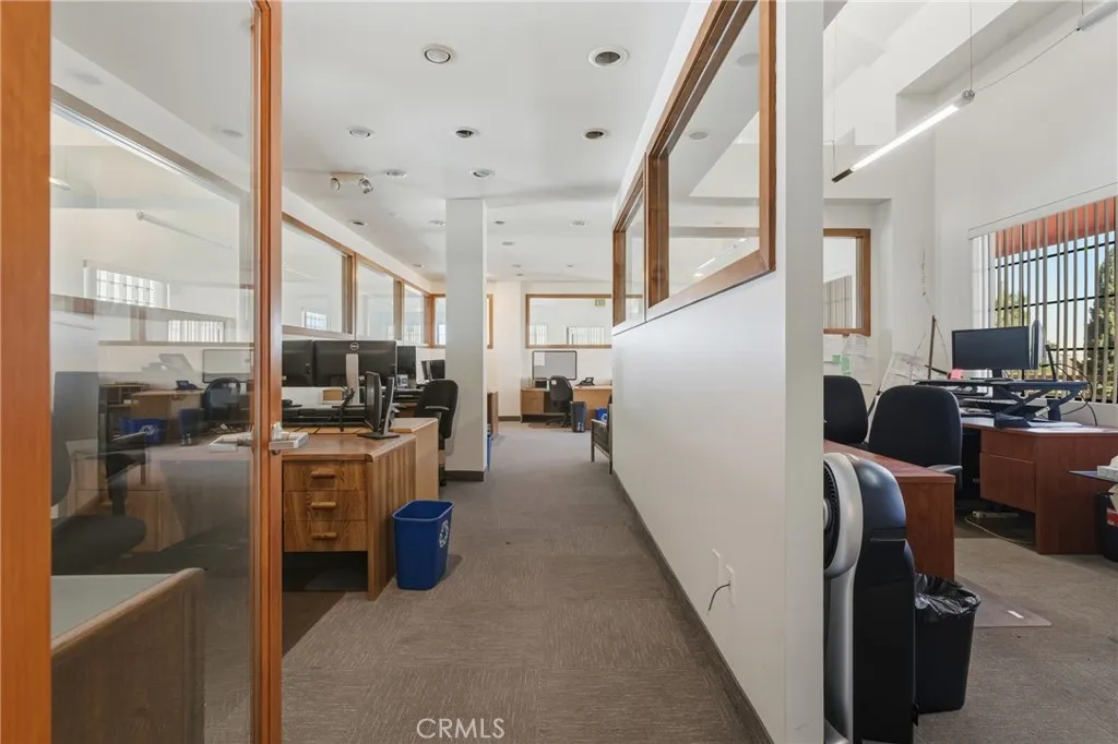 Additional image 26 of 2140 Cotner Avenue, Los Angeles, CA 90025