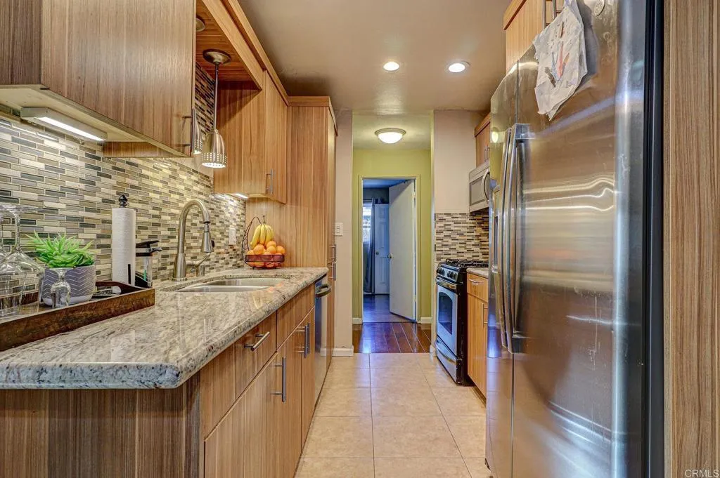 Additional image 2 of 524 Parkbrook St, Spring Valley, CA 91977