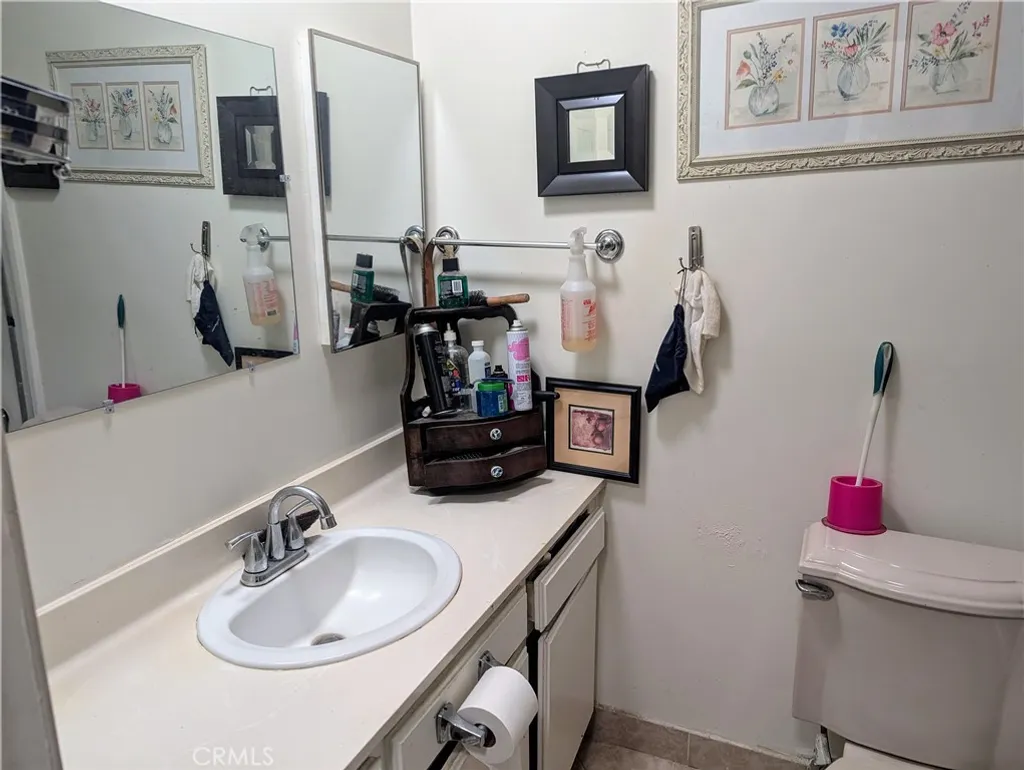 Additional image 15 of 18530 Hatteras St Unit 329, Tarzana, CA 91356