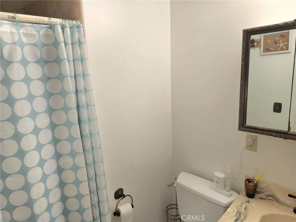 Additional image 120 of 19755 Steinway Street, Canyon Country, CA 91351