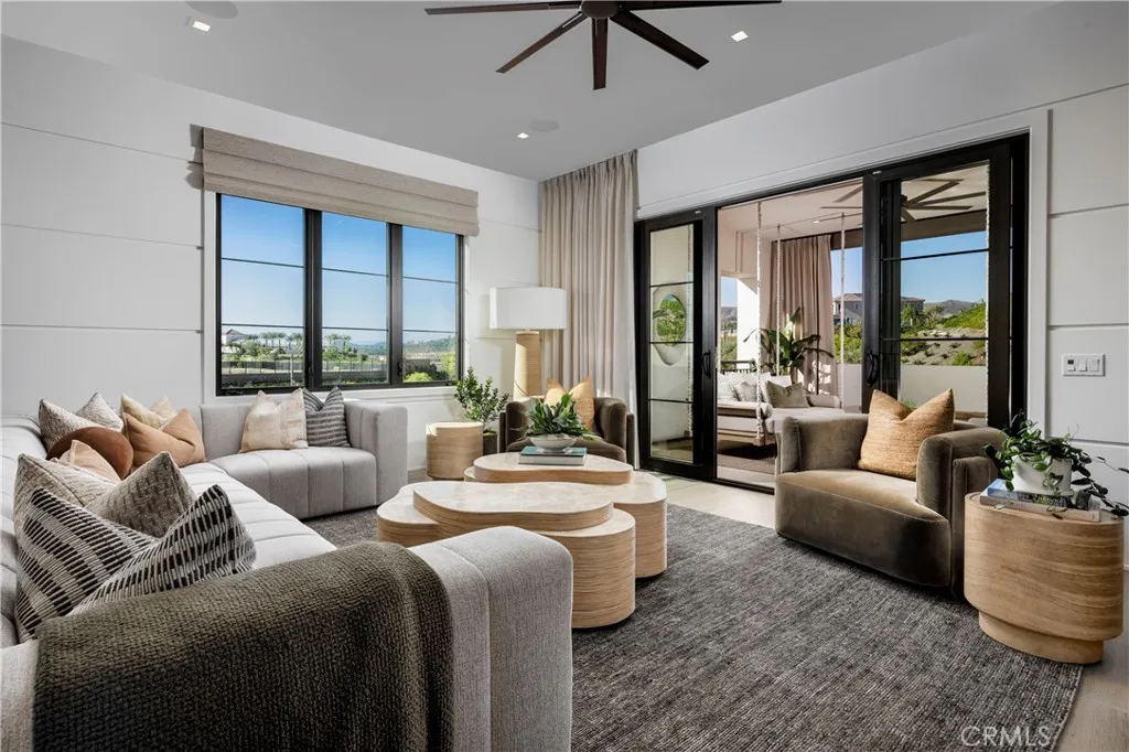 Additional image 37 of 564 Peninsula, Irvine, CA 92602