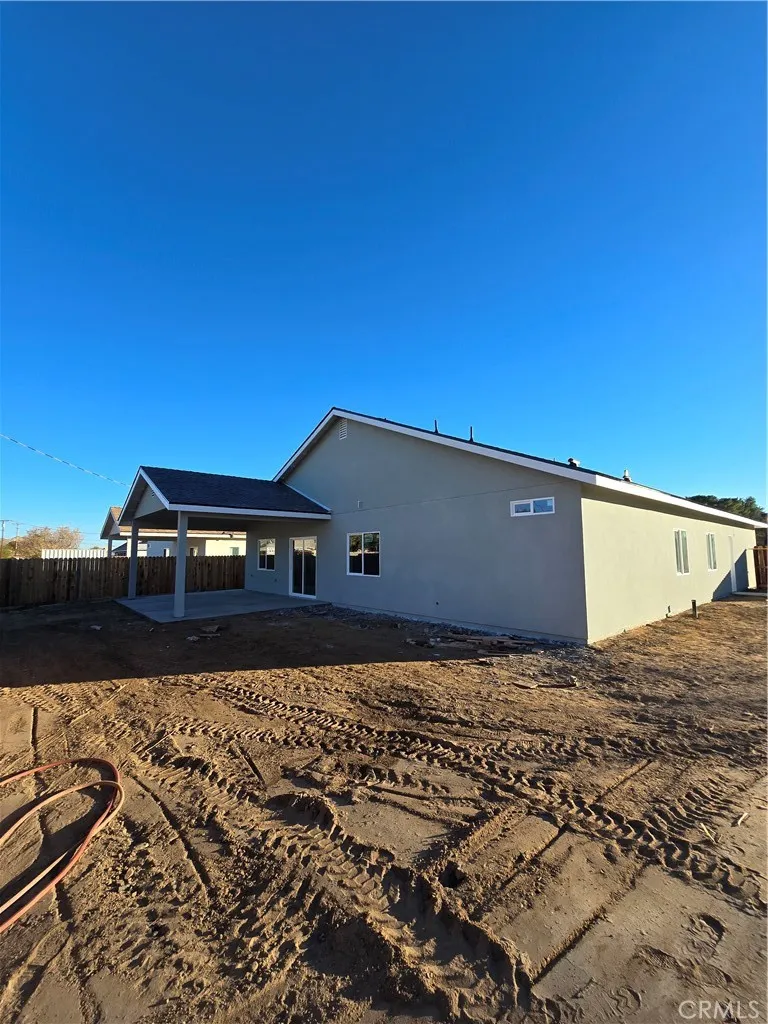 Additional image 4 of 10401 N Loop Boulevard, California City, CA 93505