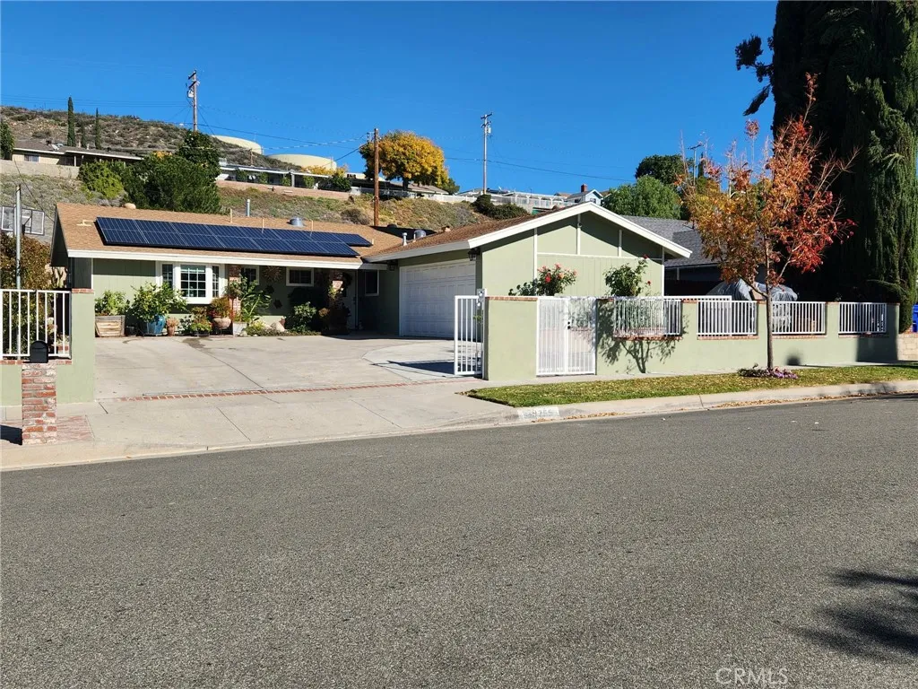 Additional image 62 of 19755 Steinway Street, Canyon Country, CA 91351