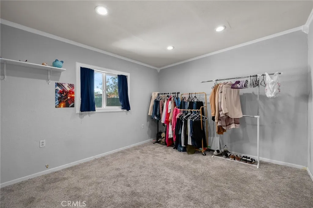 Additional image 42 of 826 W Main St, Riverside, CA 92507