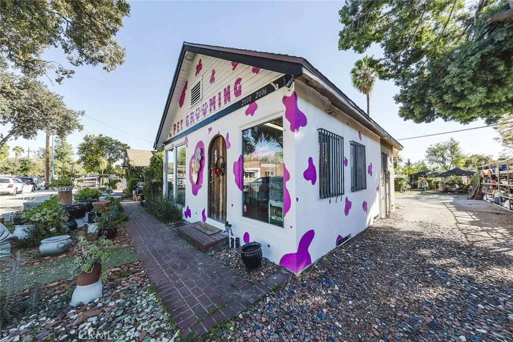 Additional image 3 of 2006 E Foothill Boulevard, Pasadena, CA 91107