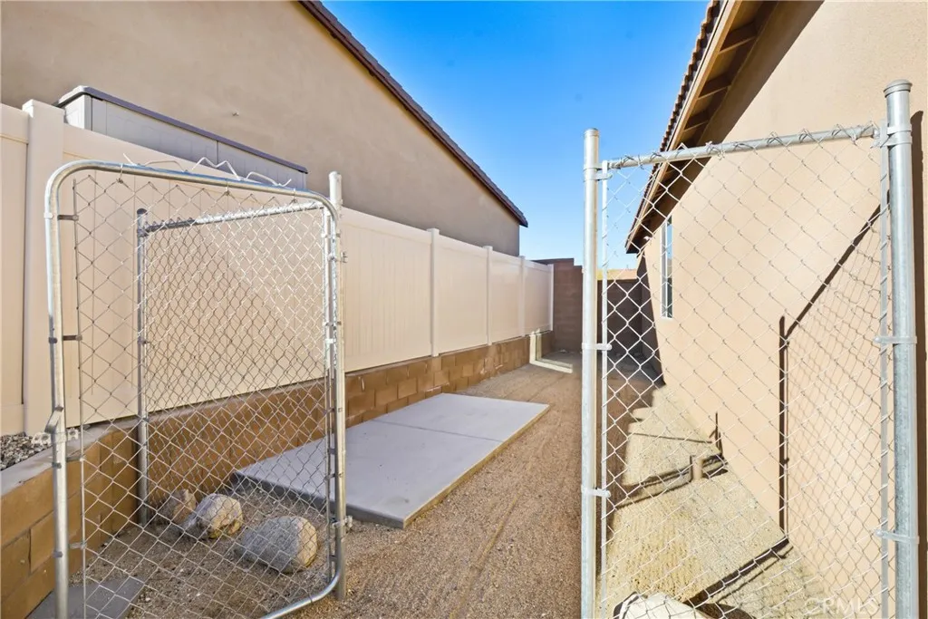 Additional image 25 of 11695 S Crescent Street, Desert Hot Springs, CA 92240