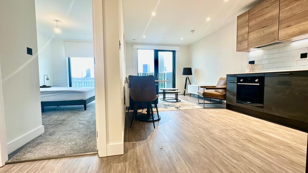 Additional image 6 of BRAND NEW APARTMENTS- Glasswater Locks, Birmingham, B4