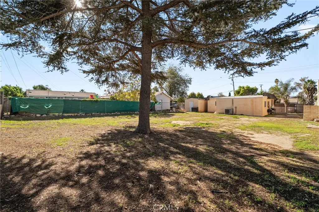 Additional image 27 of 826 W Main St, Riverside, CA 92507