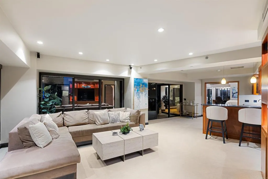 Additional image 92 of 200 Harbor Dr Unit 1502, San Diego, CA 92101