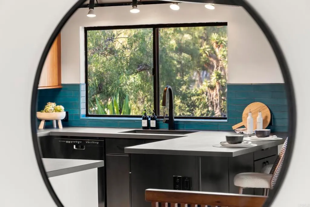 Additional image 72 of 1004 W Walnut Ave., San Diego, CA 92103