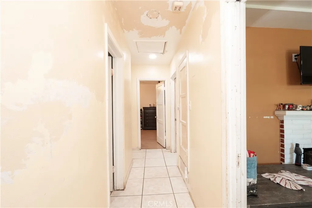 Additional image 28 of 2422 N Forest Ave, Santa Ana, CA 92706