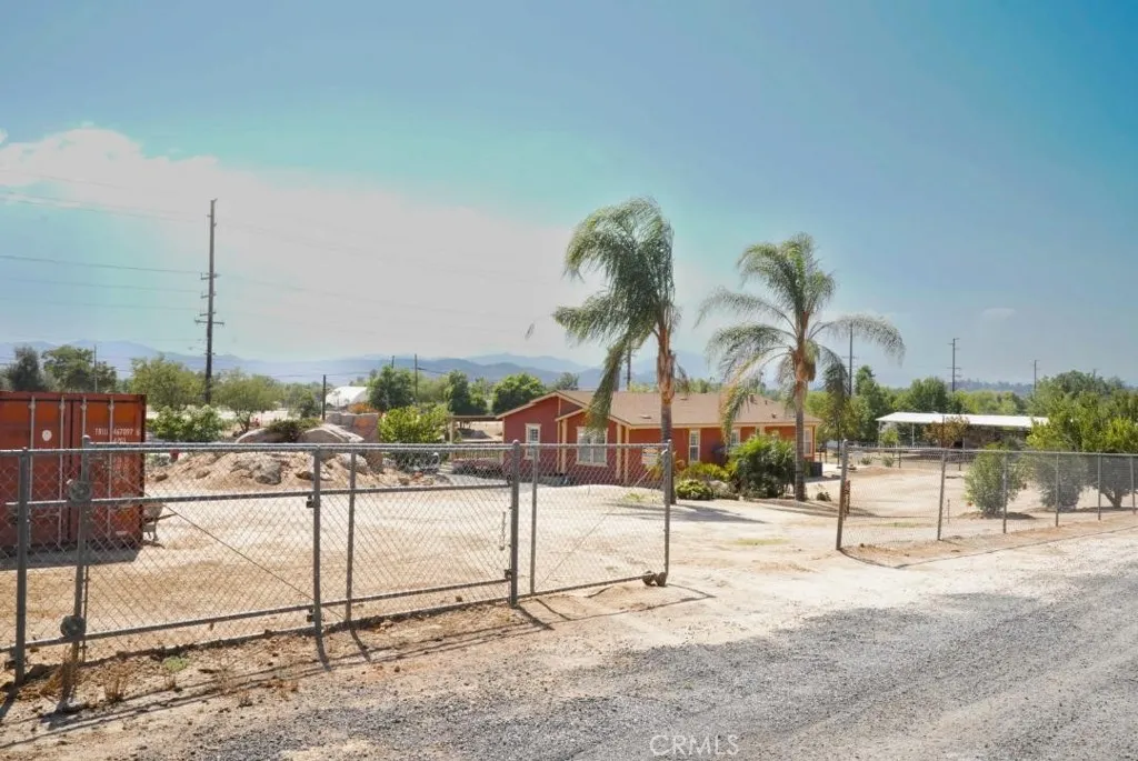 Additional image 8 of 21390 Oleander Ave, Perris, CA 92570
