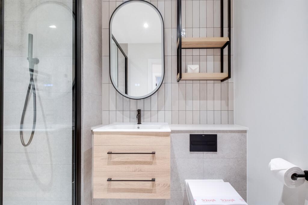 Additional image 7 of Ashted Wharf, Glasswater Locks, B4