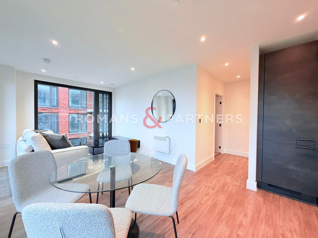 Belmont Wharf, Glasswater Locks, Birmingham, B4