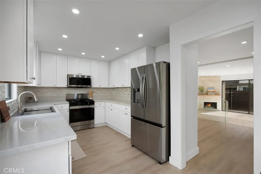 Additional image 77 of 4218 Troost Unit 20, Studio City, CA 91604