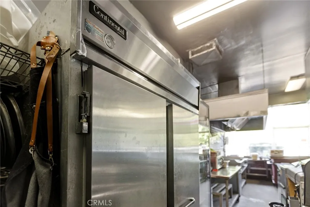 Additional image 55 of 21620 Roscoe Unit 21602-21604 Unit 21602-2160, Canoga Park, CA 91304