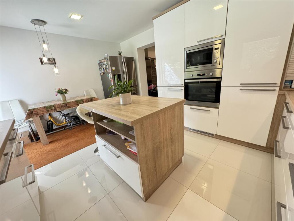 Additional image 19 of Wingfield Road, Great Barr, Birmingham