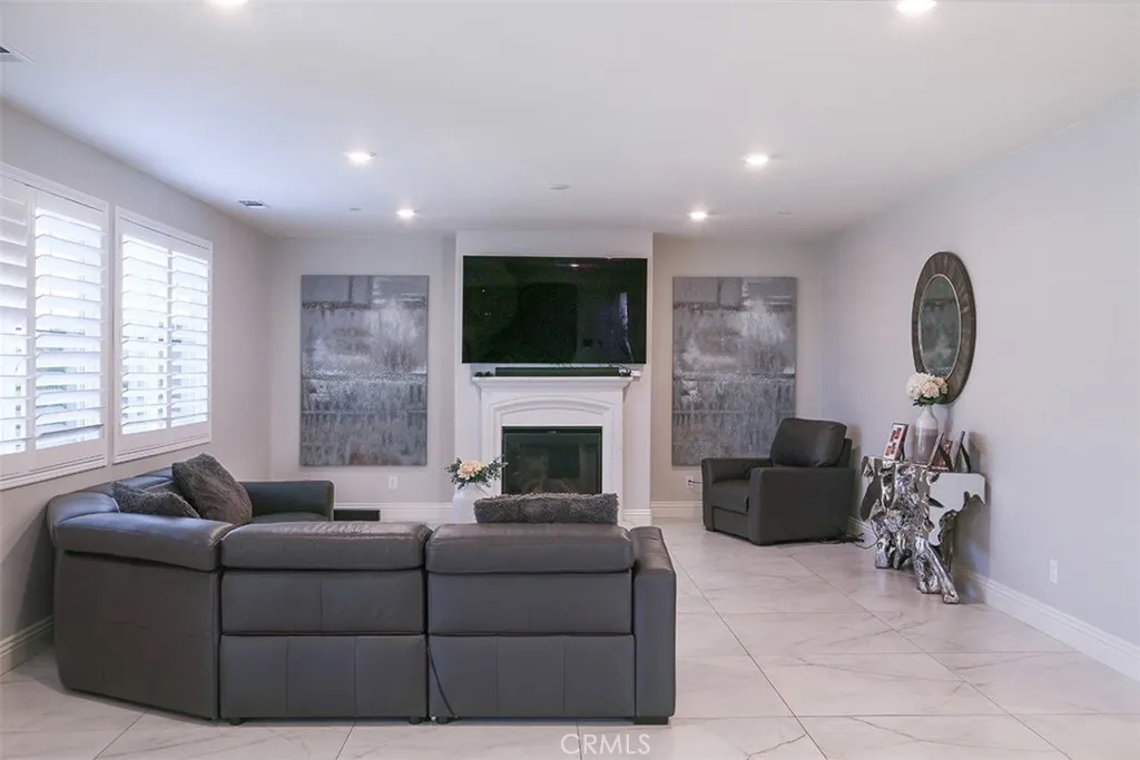 Additional image 9 of 5184 Sammy Hagar Way, Fontana, CA 92336