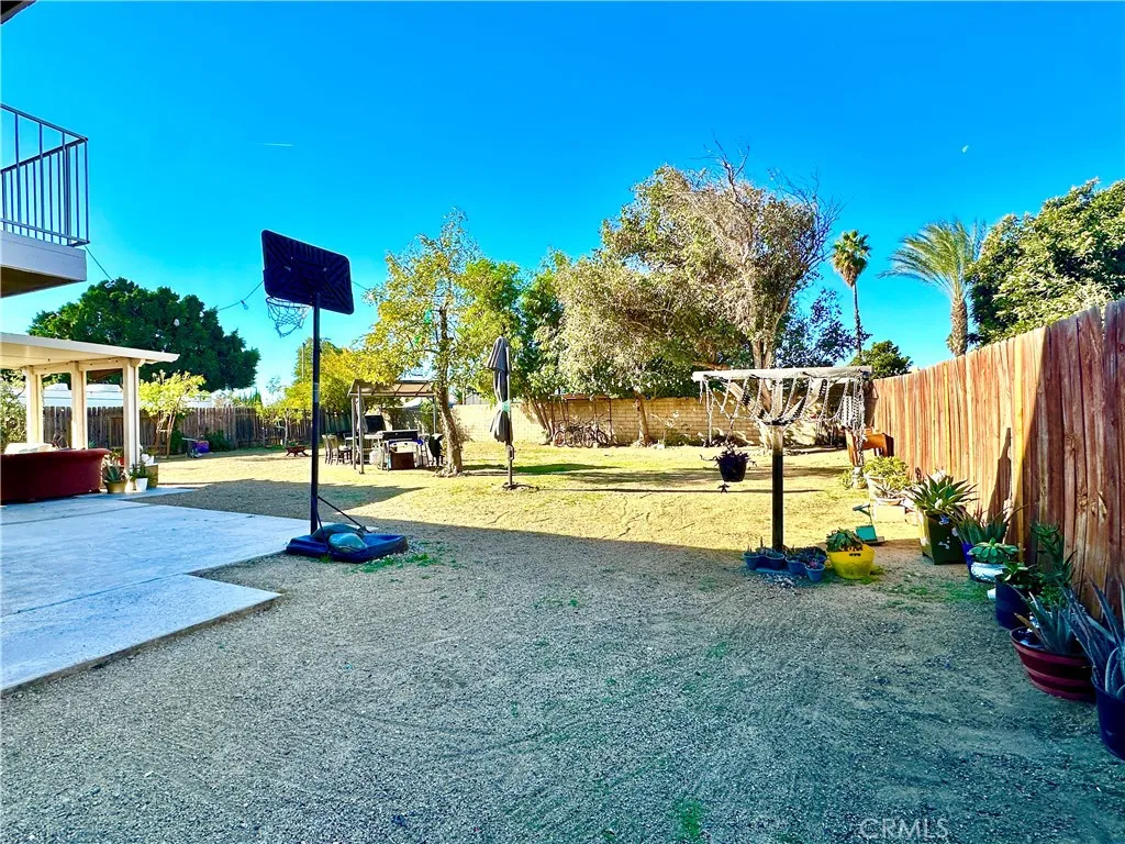 Additional image 55 of 1142 Brentwood, Rialto, CA 92376
