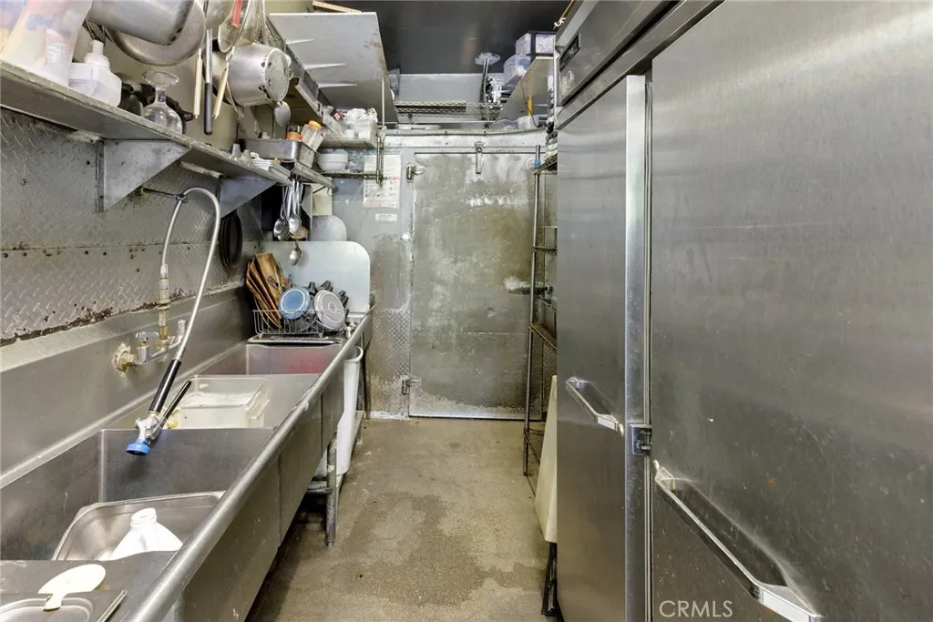 Additional image 53 of 21620 Roscoe Unit 21602-21604 Unit 21602-2160, Canoga Park, CA 91304