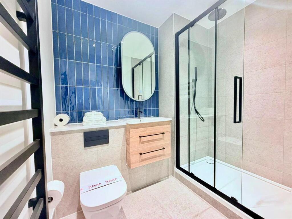 Additional image 7 of BRAND NEW APARTMENTS- Glasswater Locks, Birmingham, B4