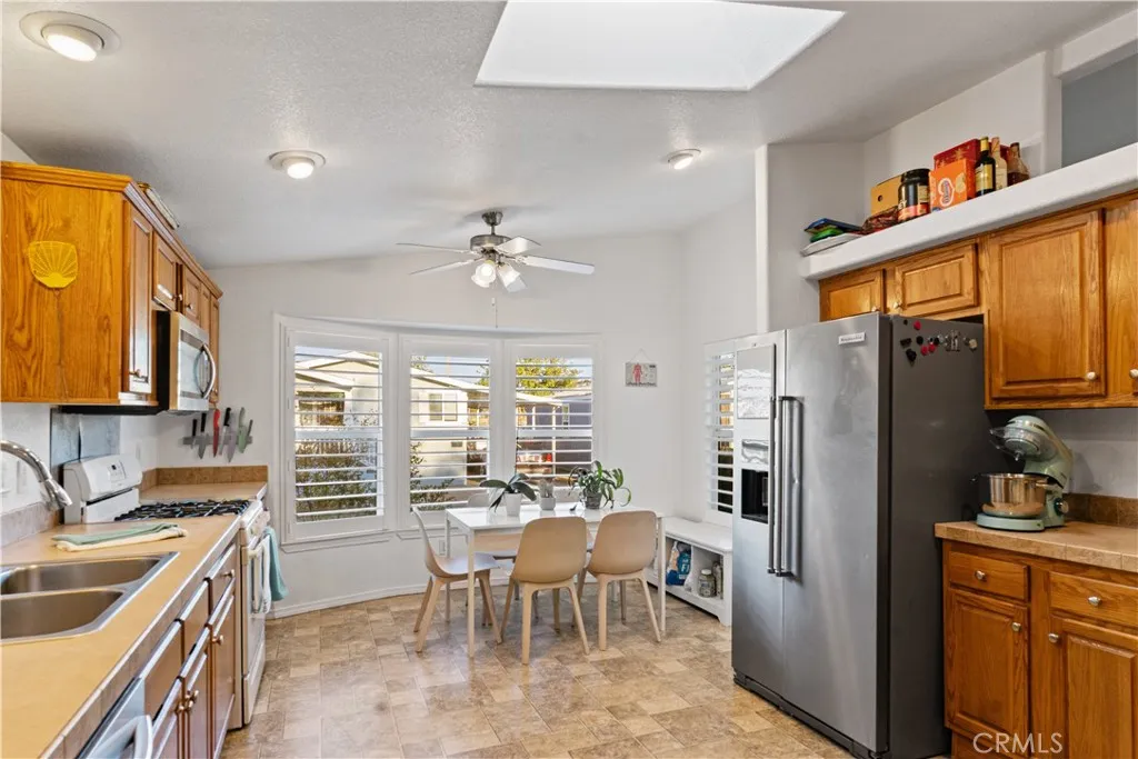 Additional image 36 of 6460 Convoy Ct #76, San Diego, CA 92117