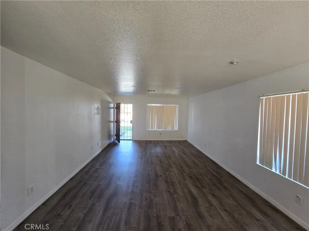 Additional image 5 of 11721 Virginia St, Adelanto, CA 92301