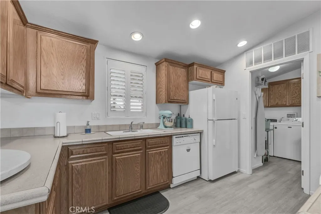 Additional image 15 of 16511 Garfield Ave Unit B4, Paramount, CA 90723