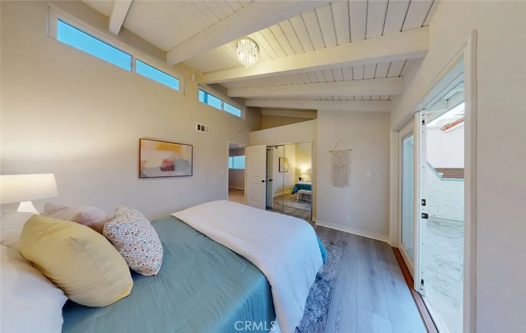 Additional image 103 of 322 12 th St, Huntington Beach, CA 92648