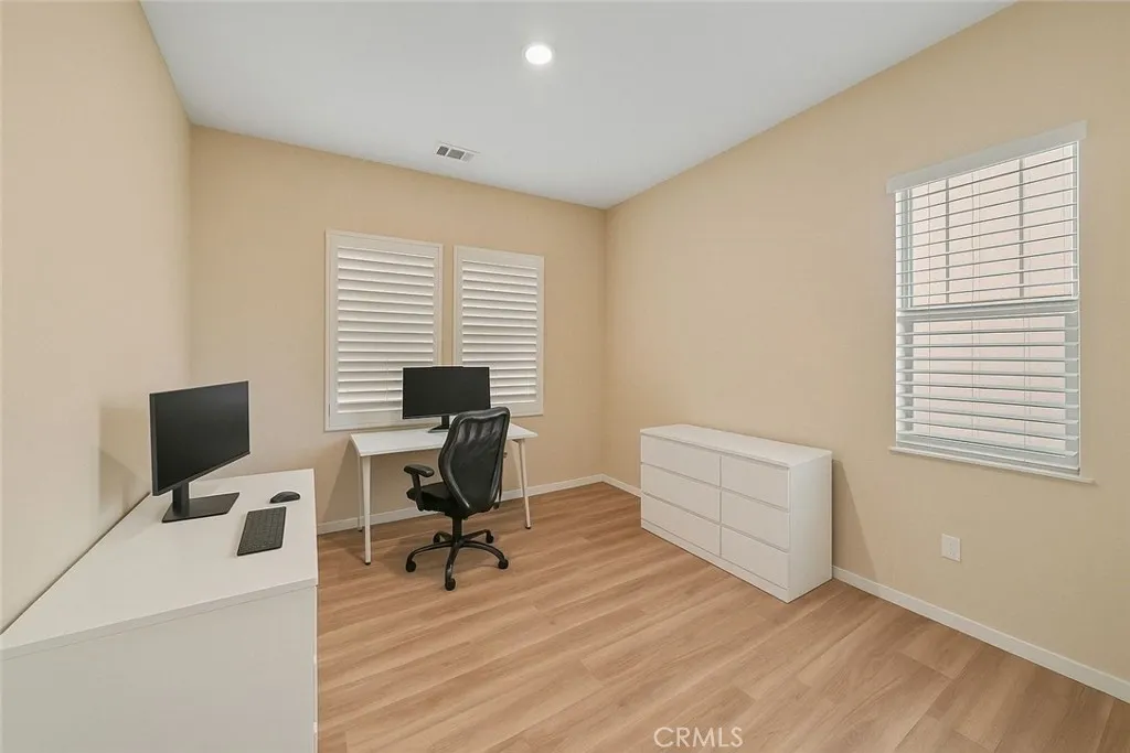 Additional image 14 of 81 Pelican Lane, Irvine, CA 92618