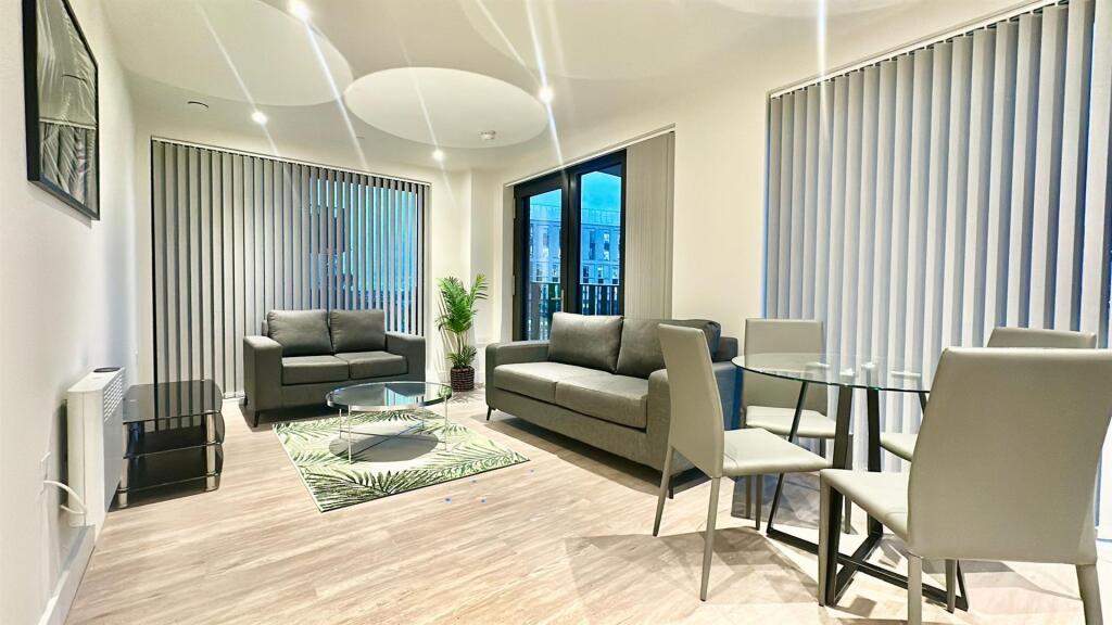 Property image for BRAND NEW APARTMENT- Glasswater Locks, Birmingham, B4