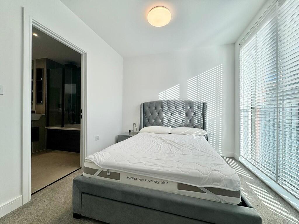 Additional image 13 of Snow Hill Wharf, Shadwell Street