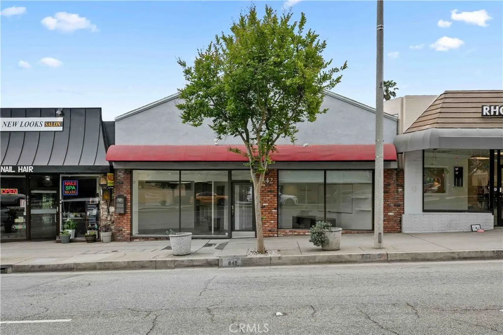 Additional image 16 of 842 Foothill Boulevard, La Canada Flintridge, CA 91011