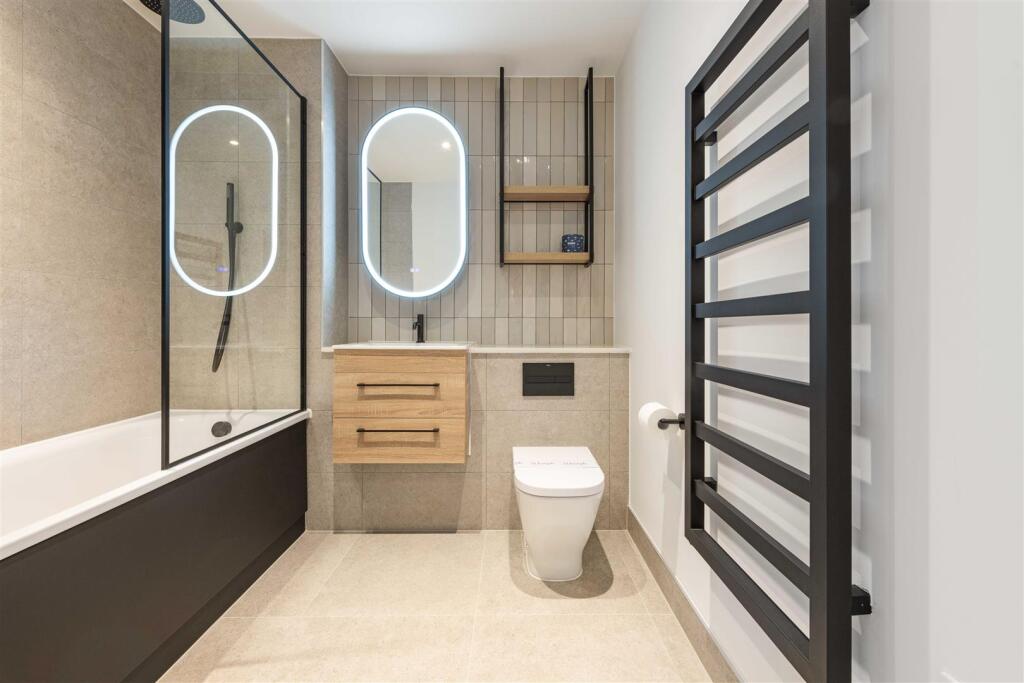 Additional image 15 of Glasswater Locks, Belmont Row, Birmingham, B4