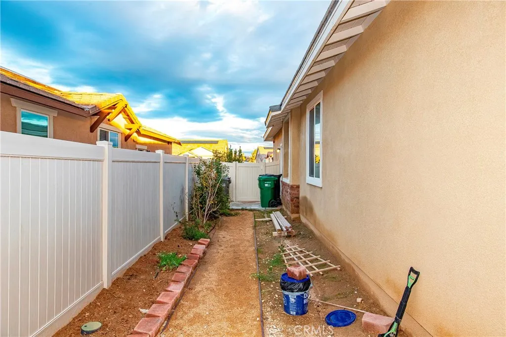 Additional image 90 of 44123 Pagoda Way, Lancaster, CA 93536