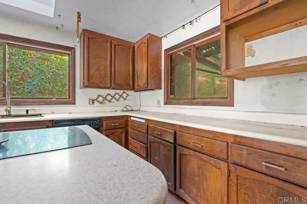 Additional image 13 of 1654 Tierra Libertia Rd, Escondido, CA 92026