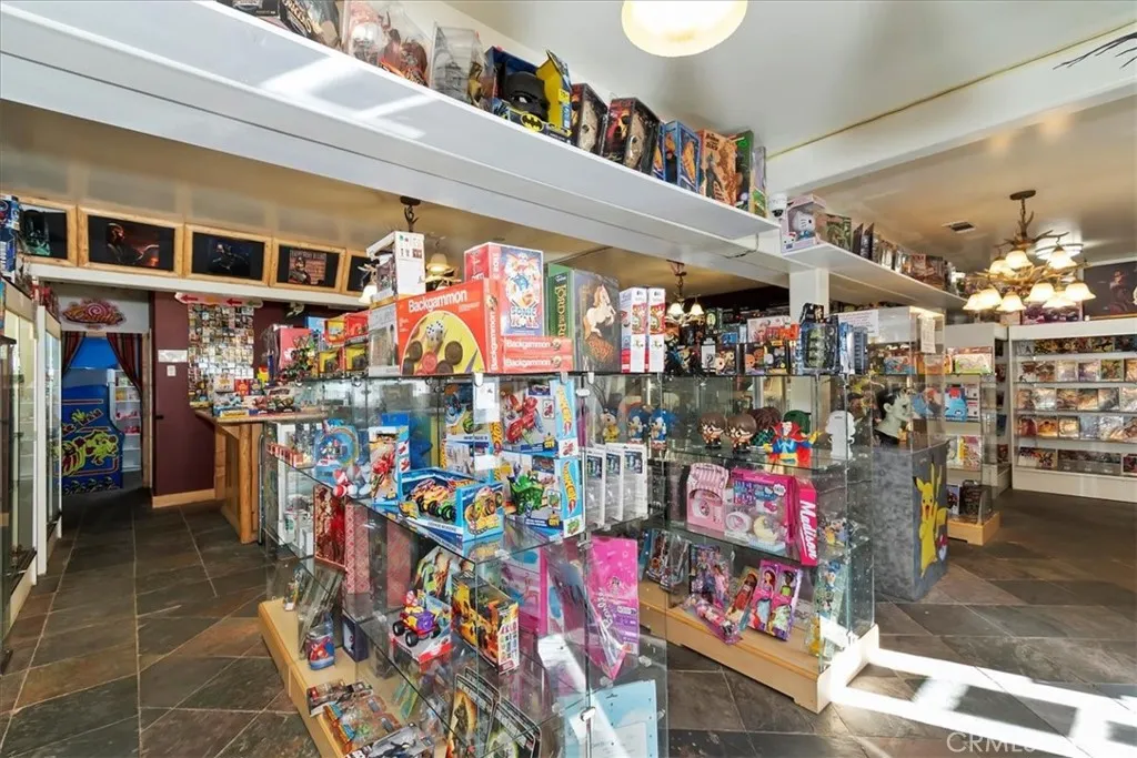 Additional image 7 of 40716 Village Dr, Big Bear Lake, CA 92315