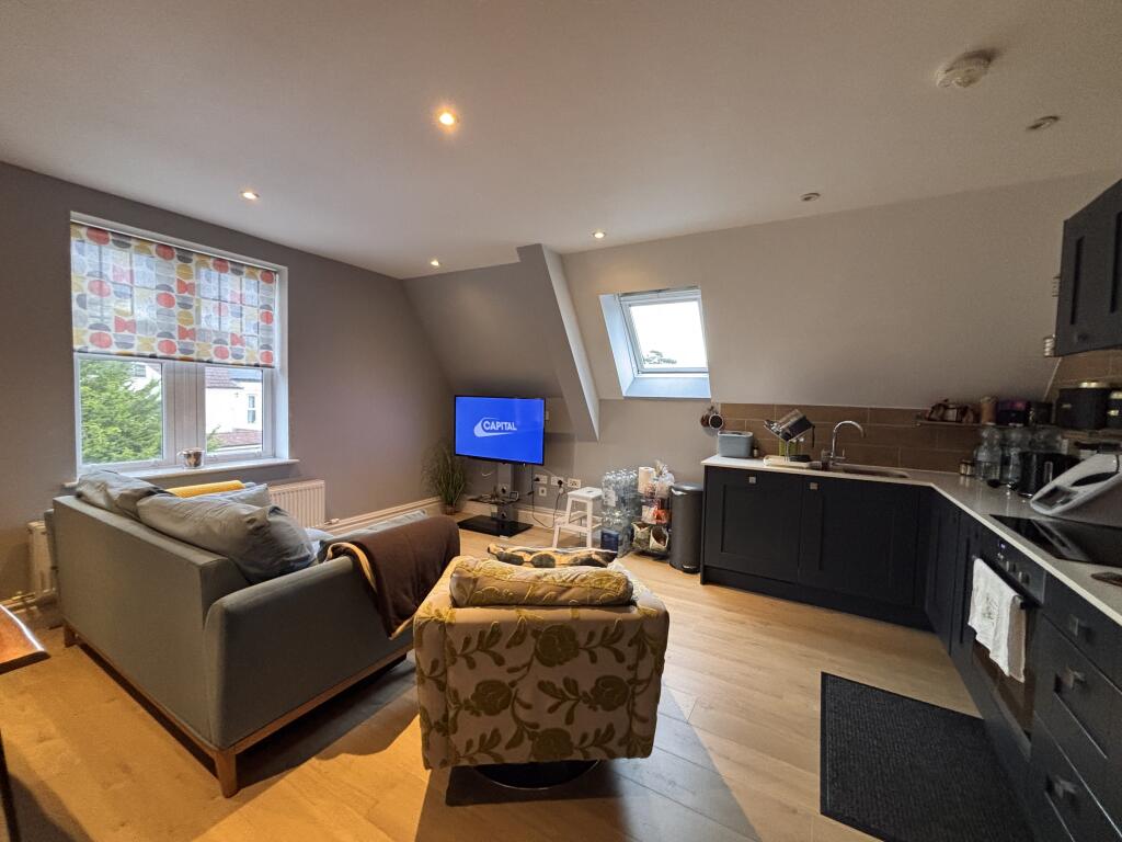 Additional image 4 of Knyveton Road, BOURNEMOUTH