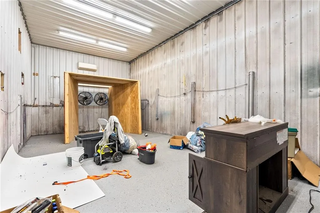 Property image for 1423 S Phillips Road, Lanett, AL 36863