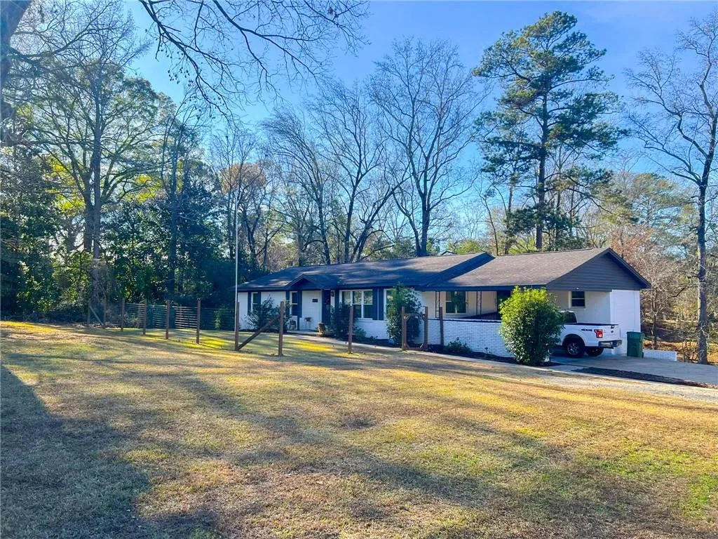 Additional image 2 of 2811 16th Avenue, Valley, AL 36854