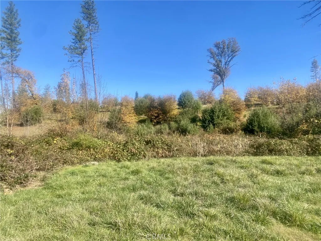 Additional image 3 of 1865 Paige Ln, Paradise, CA 95969