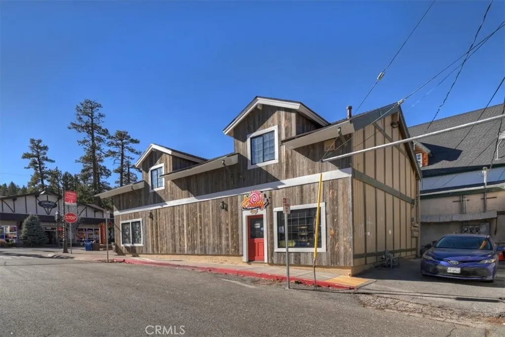 Property image for 40716 Village Dr, Big Bear Lake, CA 92315