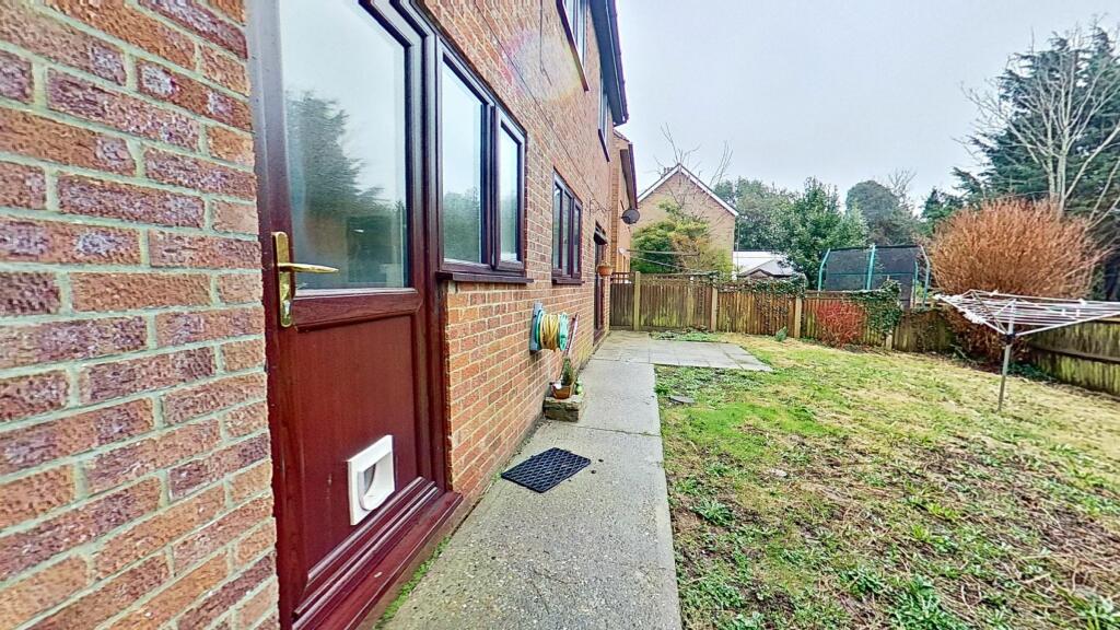 Additional image 32 of 10a Castle Avenue, Dover