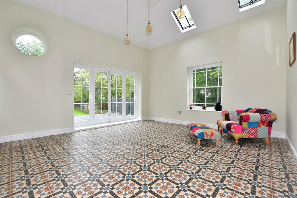 Additional image 5 of London Road, Dover, Kent