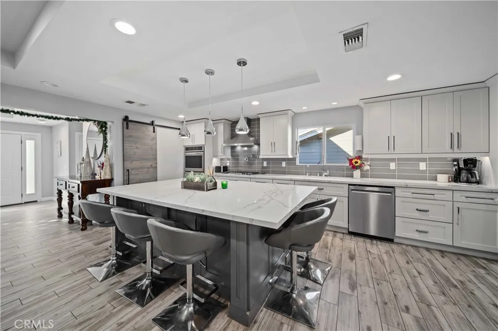 Additional image 11 of 24344 Valley St, Newhall, CA 91321